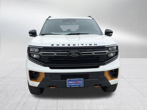 Star White 2026 Ford Expedition Tremor