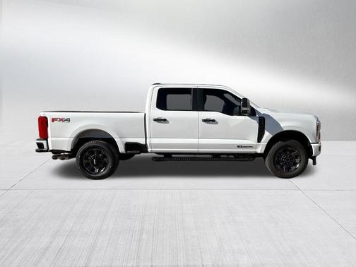 Oxford White 2026 Ford F-250 XL
