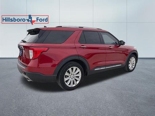 Rapid Red Metallic Tinted Clearcoat 2022 Ford Explorer Limited