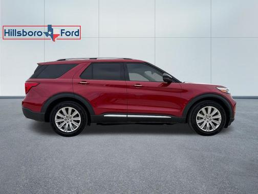 Rapid Red Metallic Tinted Clearcoat 2022 Ford Explorer Limited
