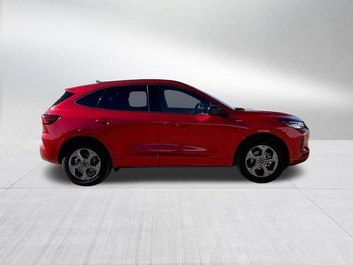 Rapid Red Metallic Tinted Clearcoat 2023 Ford Escape ST-Line