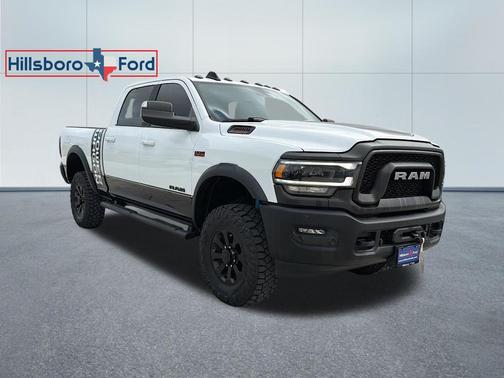 Bright White Clearcoat 2022 RAM 2500 Power Wagon
