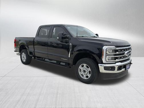 Agate Black Metallic 2026 Ford F-250 XLT