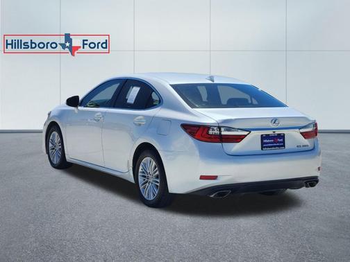 2017 Lexus ES 350 Base