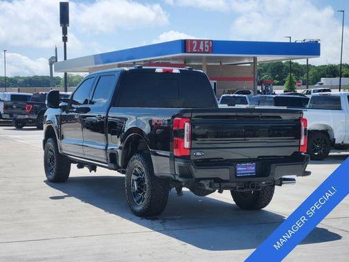 2025 Ford F-250 Platinum