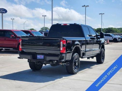 2025 Ford F-250 Platinum