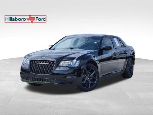 2021 Chrysler 300 Touring