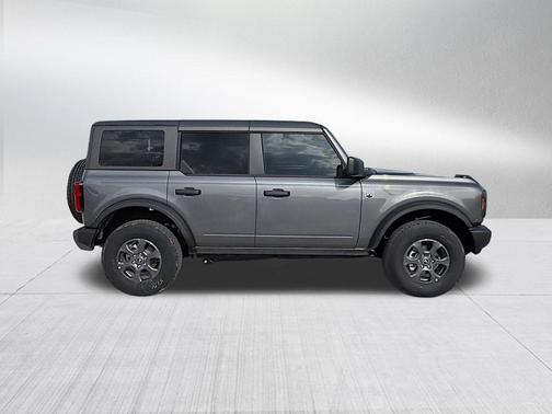 Carbonized Gray Metallic 2026 Ford Bronco Big Bend