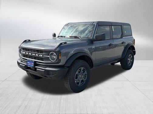Carbonized Gray Metallic 2026 Ford Bronco Big Bend