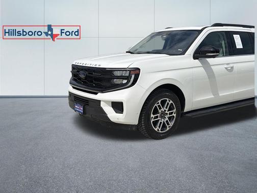 Star White 2025 Ford Expedition Max Active