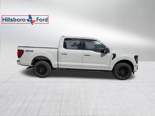 Avalanche 2026 Ford F-150 XLT