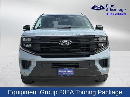 Glacier Gray Metallic 2026 Ford Expedition Max Active