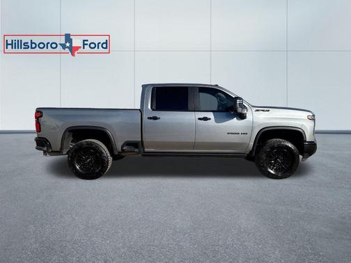 2024 Chevrolet Silverado 2500 ZR2