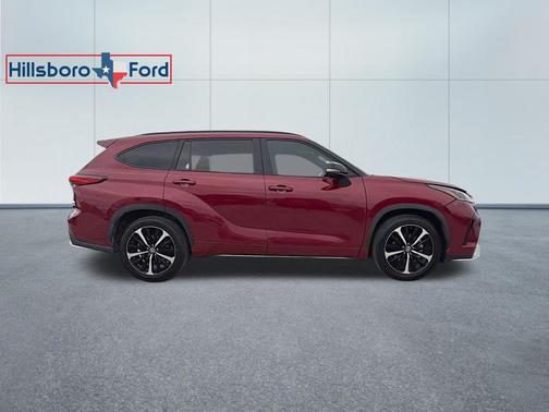 2021 Toyota Highlander XSE