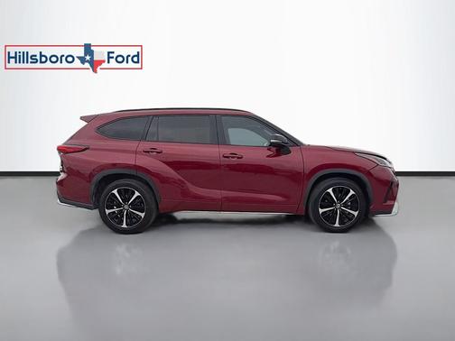 2021 Toyota Highlander XSE