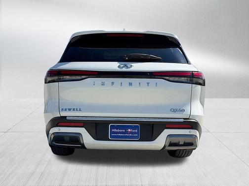 Majestic White 2022 INFINITI QX60 Luxe