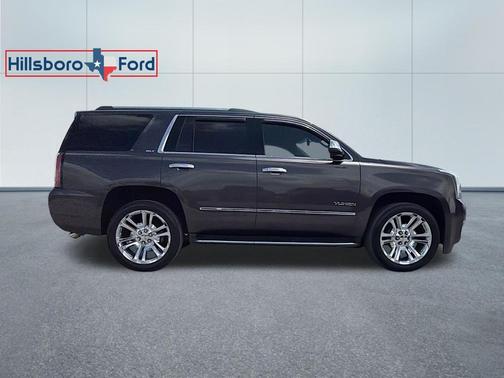 Iridium Metallic 2017 GMC Yukon SLT