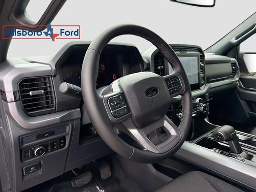 Ruby Red Metallic Tinted Clearcoat 2026 Ford F-150 XLT