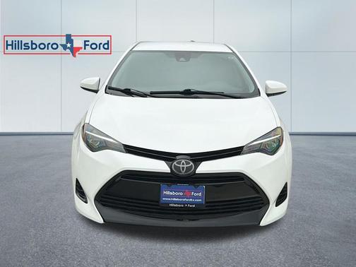 Super White 2019 Toyota Corolla LE