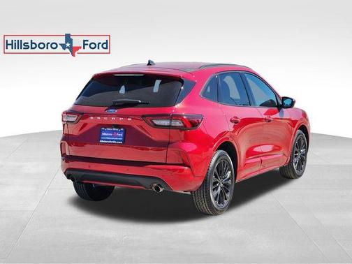 2023 Ford Escape ST-Line Elite