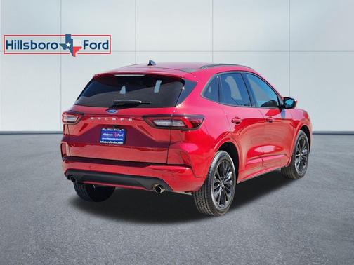 2023 Ford Escape ST-Line Elite
