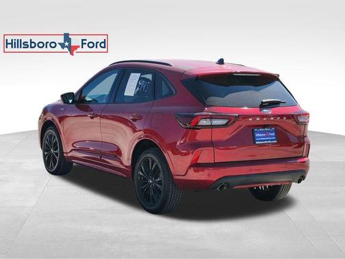2023 Ford Escape ST-Line Elite