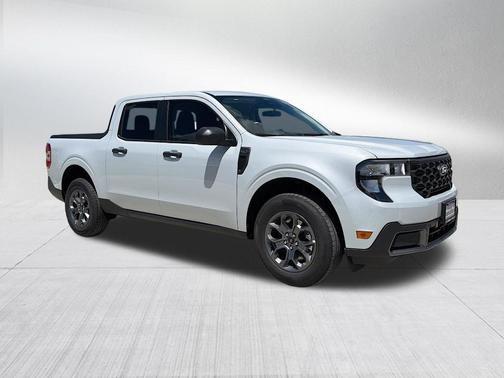 Space White Metallic 2026 Ford Maverick XLT