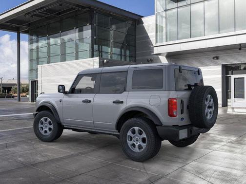 Avalanche Gray 2026 Ford Bronco Big Bend