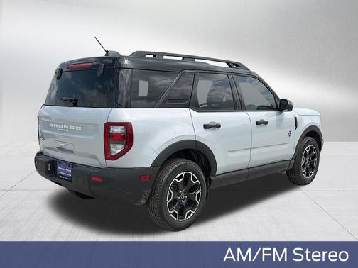 Space White Metallic 2026 Ford Bronco Sport Outer Banks