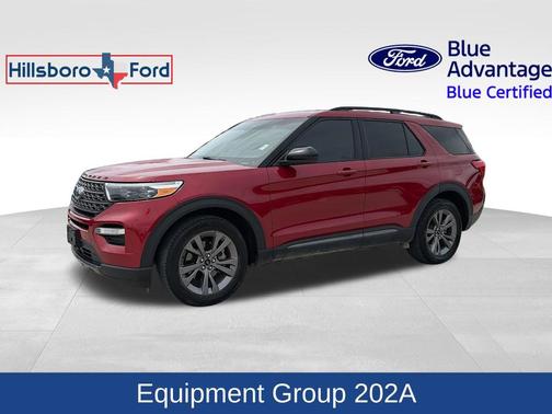 Rapid Red Metallic Tinted Clearcoat 2022 Ford Explorer XLT