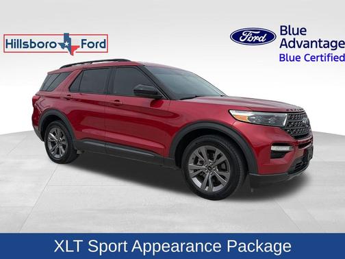 Rapid Red Metallic Tinted Clearcoat 2022 Ford Explorer XLT