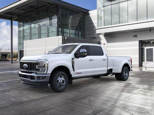 2025 Ford F-350 Lariat Super Duty