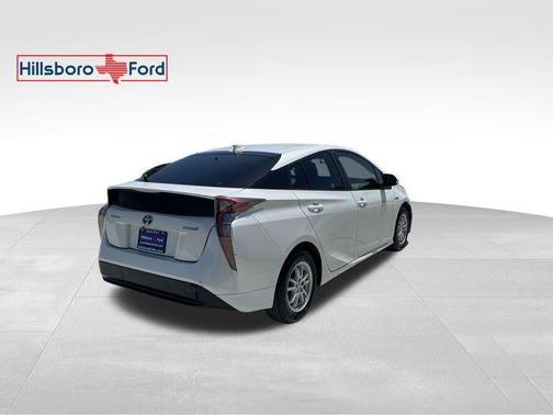 2016 Toyota Prius Two