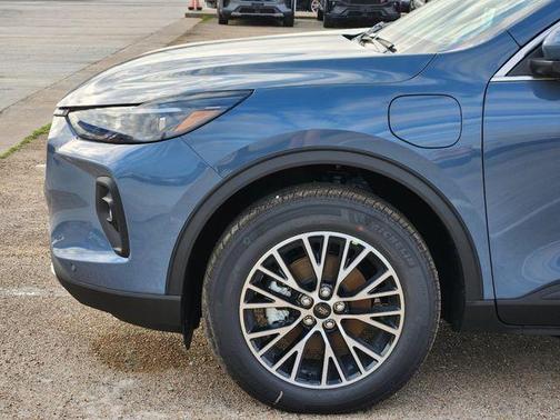 2025 Ford Escape PHEV