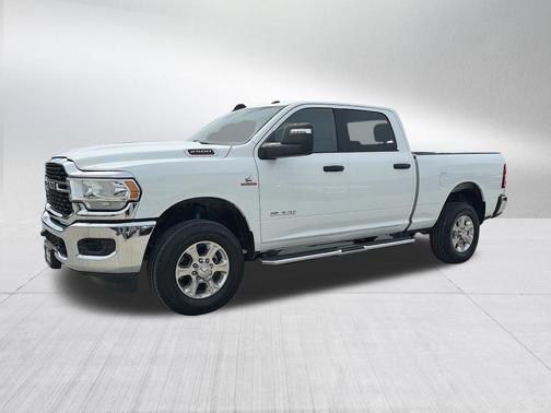 Bright White Clearcoat 2024 RAM 2500 Big Horn