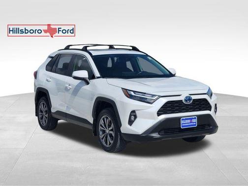2024 Toyota RAV4 Hybrid XLE Premium