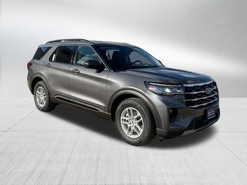 Carbonized Gray Metallic 2026 Ford Explorer Active