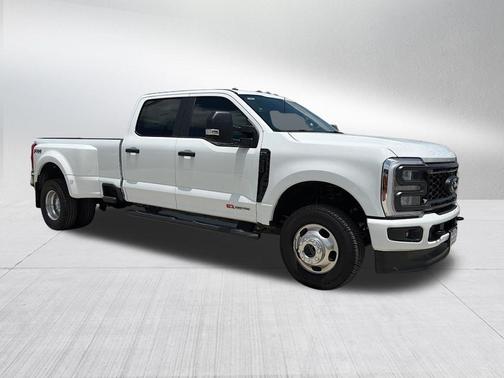 Oxford White 2026 Ford F-350 XL