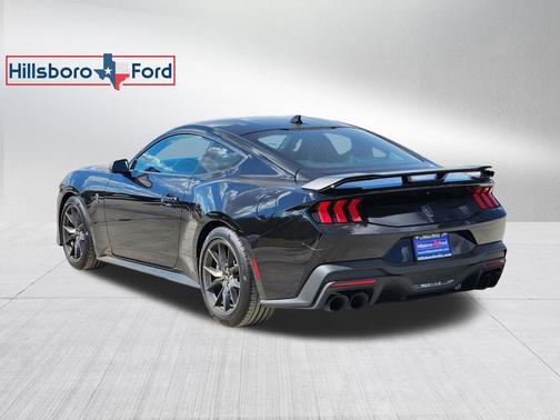 2025 Ford Mustang Dark Horse