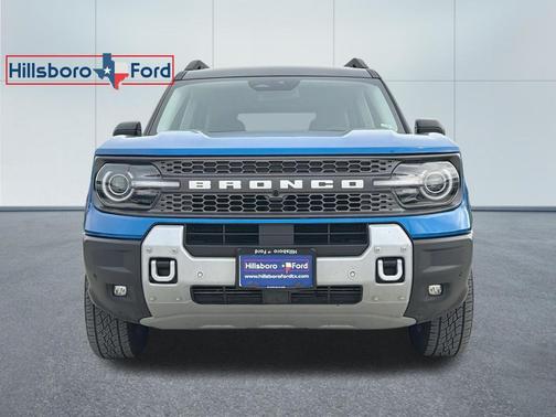 Velocity Blue Metallic 2025 Ford Bronco Sport Badlands
