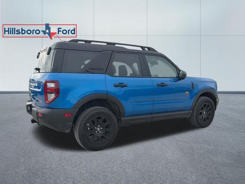 Velocity Blue Metallic 2025 Ford Bronco Sport Badlands