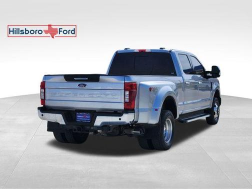 2022 Ford F-350 Lariat Super Duty