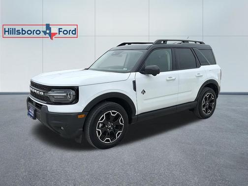 Oxford White 2025 Ford Bronco Sport Outer Banks