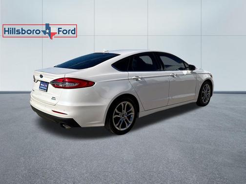 2020 Ford Fusion SEL