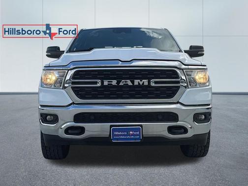 Bright White Clearcoat 2023 RAM 1500 Big Horn