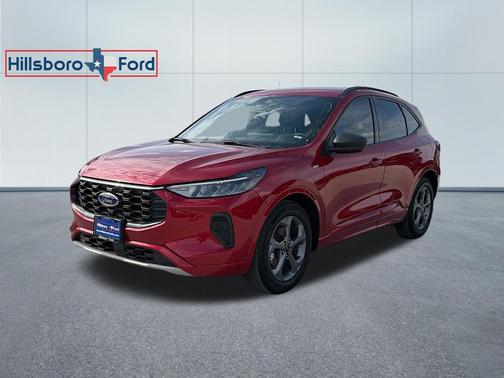 Rapid Red Metallic Tinted Clearcoat 2023 Ford Escape ST-Line