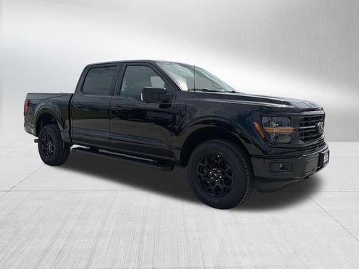 Agate Black Metallic 2026 Ford F-150 XLT