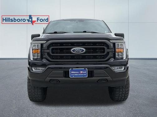 Agate Black Metallic 2023 Ford F-150 XLT