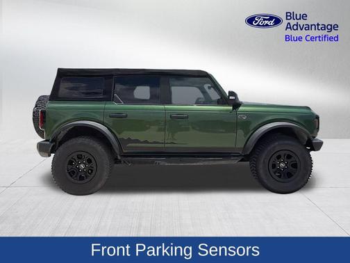 Eruption Green Metallic 2022 Ford Bronco Wildtrak
