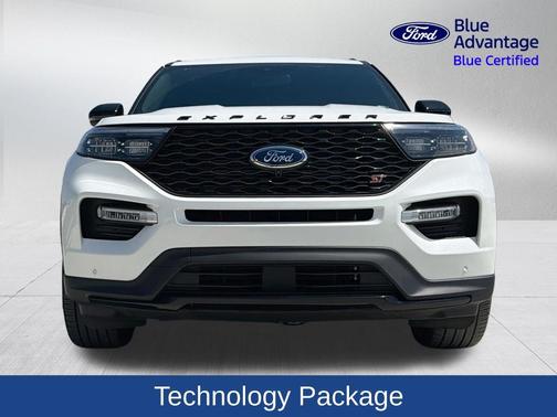 Star White 2024 Ford Explorer ST